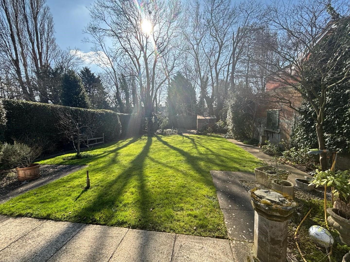 Sunnydale Gardens, Mill Hill, NW7, London